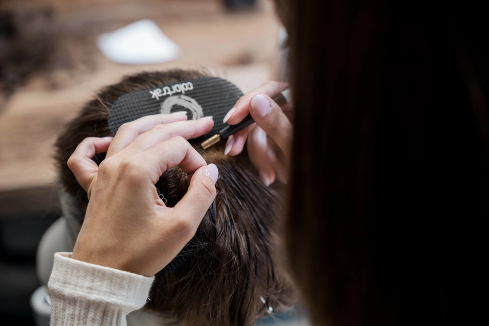 die-vorteile-von-ma-geschneiderten-haarsystemen